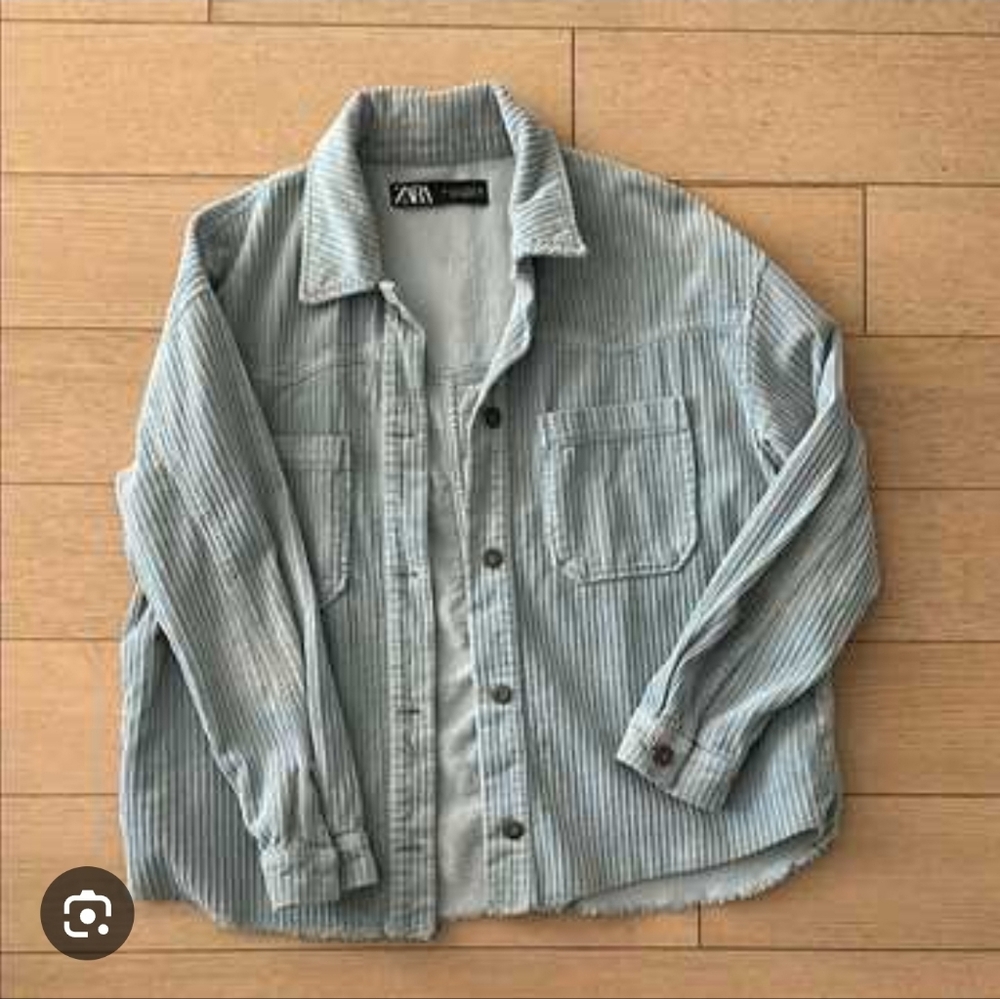 Zara Women's Gray Corduroy Shirt Jacket